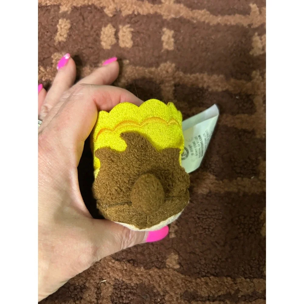 Disney Tsum Tsum‎ Beauty and the Beast: Belle, Beast, Mrs Potts,Chip  Lot of 4